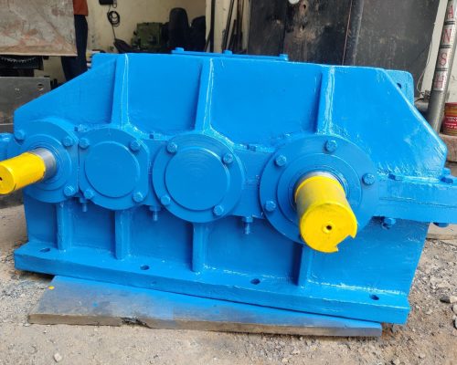 Heavy Duty Helical Gear Boxes1